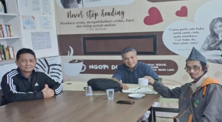 Ngopi dan Bincang Literasi: “Tumpukan Terakhir, Suara dari Leuwigajah”